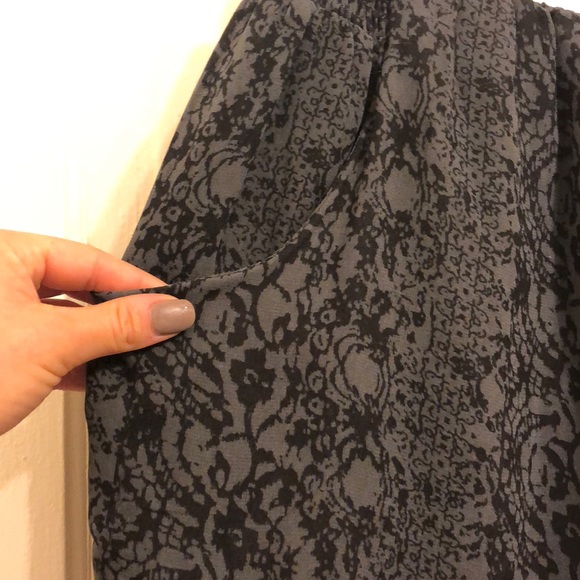 Black and grey printed skirt - Picture 2 of 2